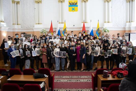 В Оренбурге наградили лауреатов фестиваля студенческого творчества «Студенческая весна на Николаевской -2022»