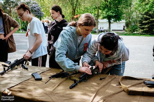В Оренбурге прошел военно-патриотический квест «На безымянной высоте»